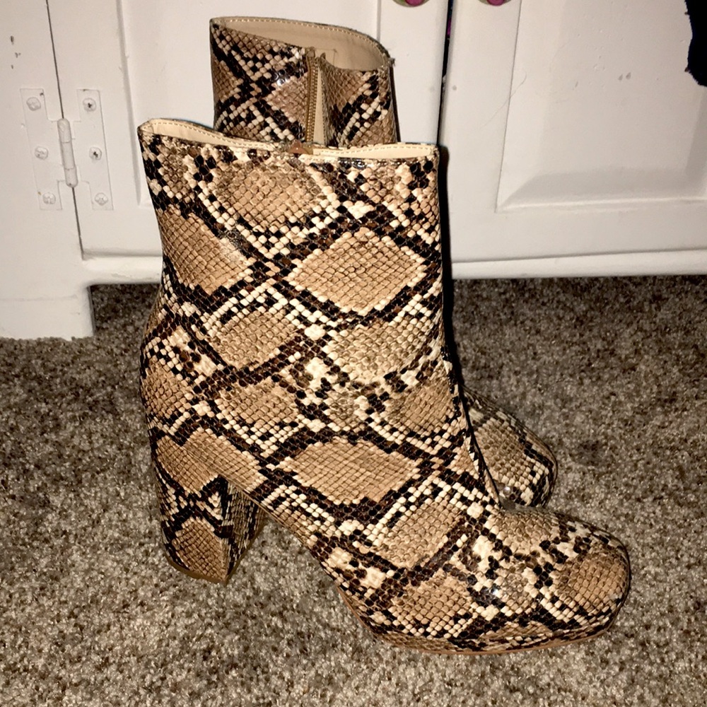 Brand new snake skin heels